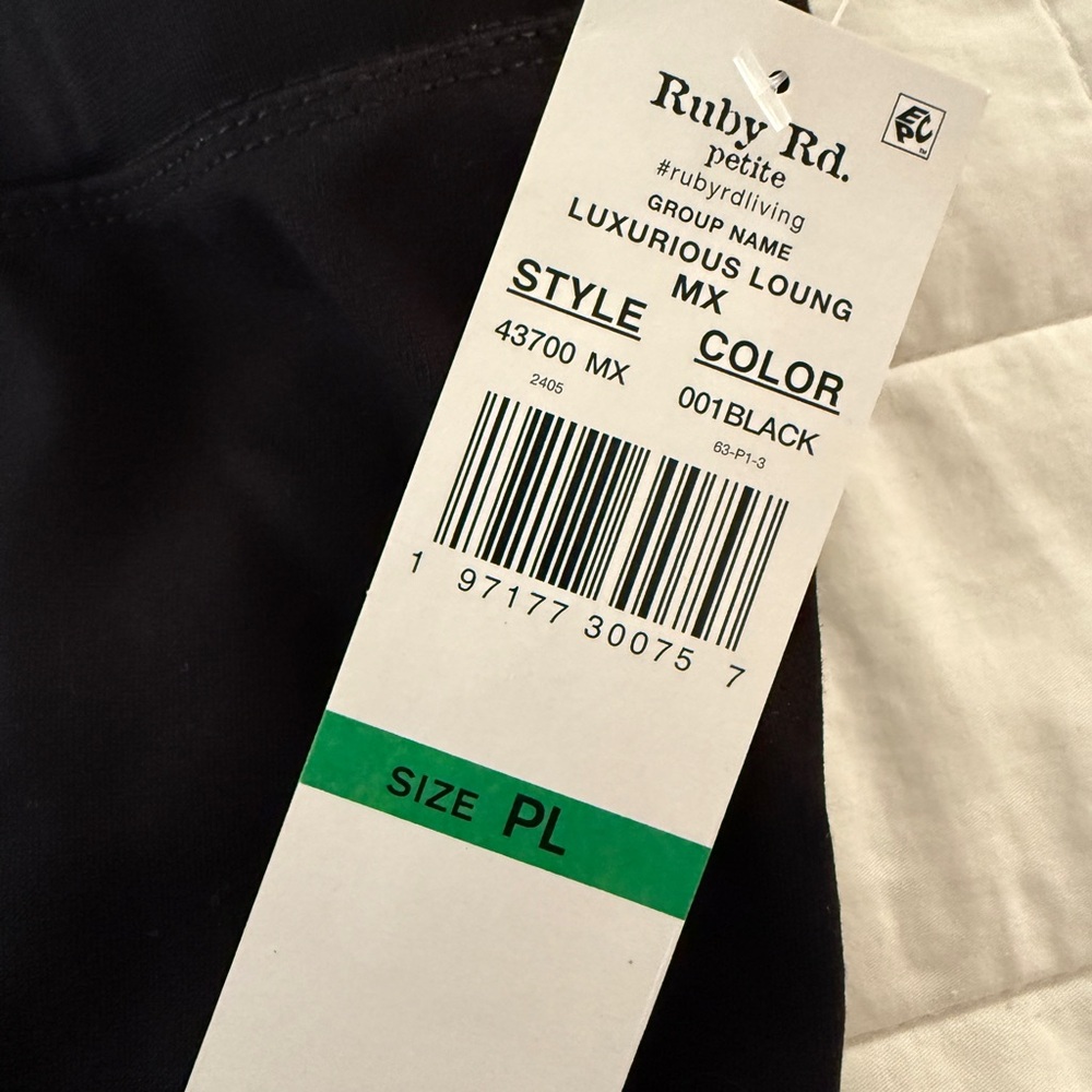 Ruby Rd. Classic Black Boot Cut Pants - Picture 2 of 3